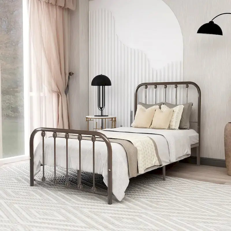 Lit plateforme en métal blanc / marron / noir avec tête et pied de lit ronds, simple